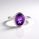 Anello in argento con Ametista del Marocco