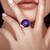 Anello in argento con Charoite
