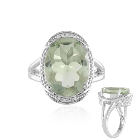 Anillo en plata con Amatista verde