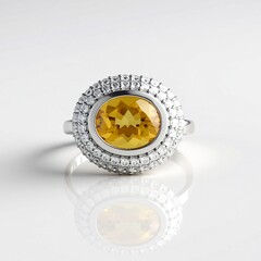 Anello in argento con Scapolite