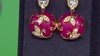 Zilveren oorbellen met framboos chalcedoon (Dallas Prince Designs)