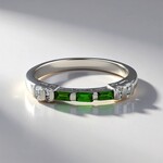 Anello in argento con Diopside Russo (Adela Silber)