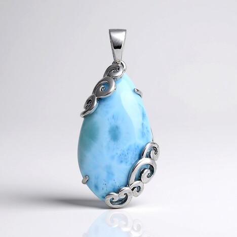 Ciondolo in argento con Larimar