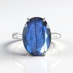 Anello in argento con Labradorite (de Melo)
