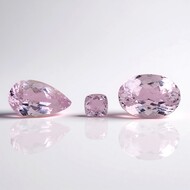 Kunzyty - 11,763 ct