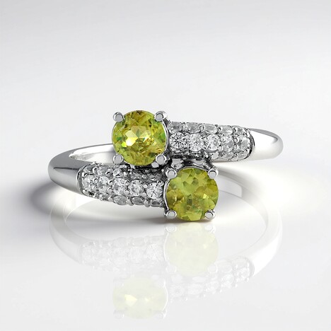 Anello in argento con Sfene