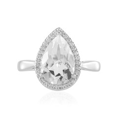 Zilveren ring met een witte kwarts