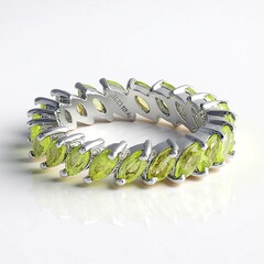 Anello in argento con Peridoto Arizona