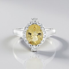 Anello in argento con Berillo Giallo (Adela Silber)