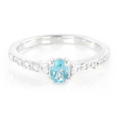 Zilveren ring met een apatiet