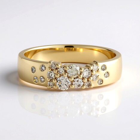 Anello in oro con Diamante Cioccolato I2 (SUHANA)