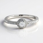 Anello in argento con Zircone