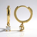 Orecchini in oro con Diamante I1 (H) (CIRARI)