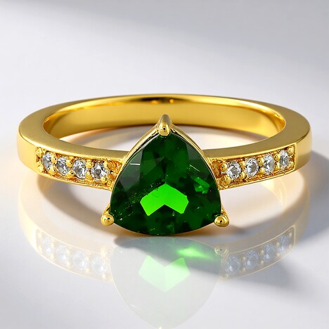 Anello in argento con Diopside Russo