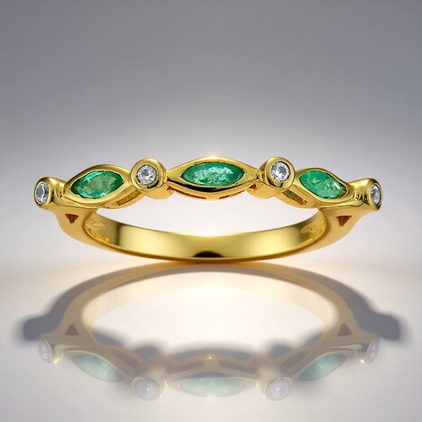 Anello in argento con Smeraldo Russo