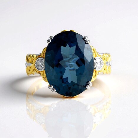 Anello in argento con Topazio Blu Londra (Gems en Vogue)