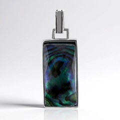 Ciondolo in argento con Quarzo Bianco