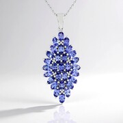 Collana in argento con Tanzanite