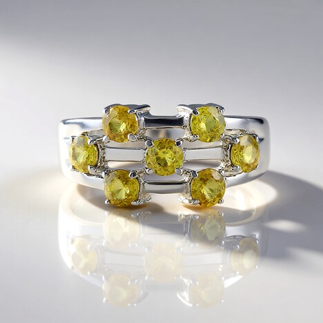 Anello in argento con Sfene