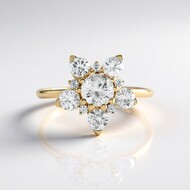 Anillo en oro con Zircón