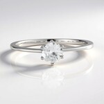 Anello in argento con Zircone