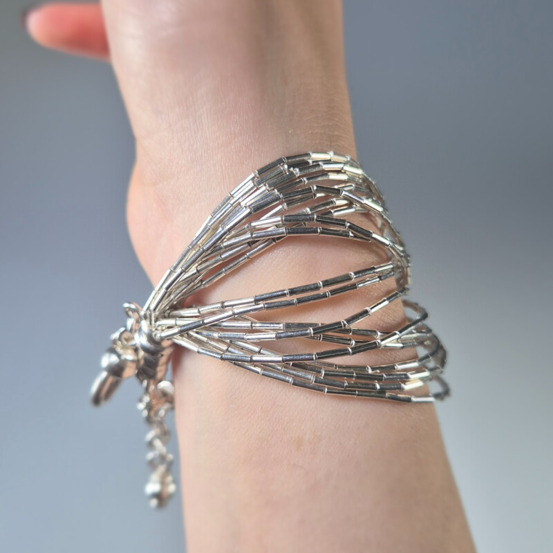 Brazalete en plata (Nan Collection)