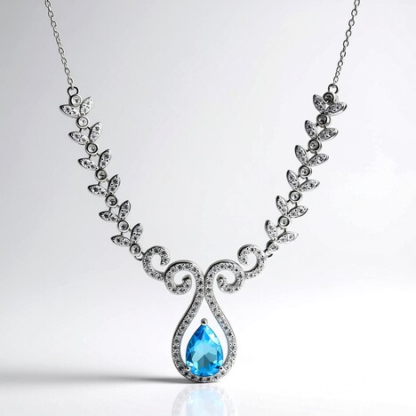 Collana in argento con Topazio Blu Svizzero