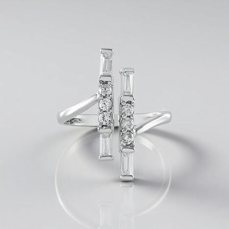 Anello in argento con Zircone