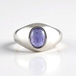 Anello in argento con Tanzanite