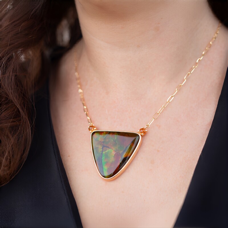 Collana in oro con Ammolite (de Melo)