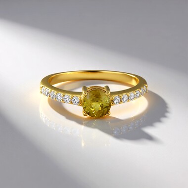Anello in argento con Sfene