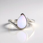 Anello in argento con Opale Australiano