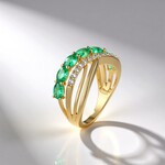 Anello in oro con Smeraldo Russo