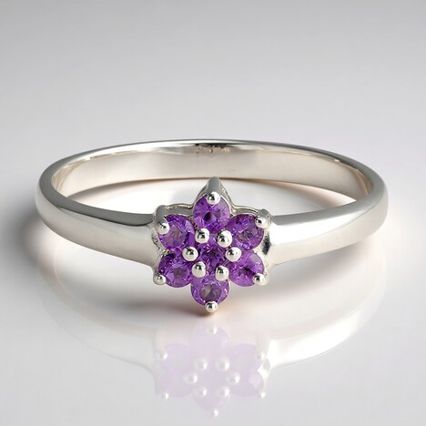 Anello in argento con Ametista