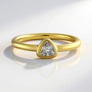 Anillo en plata con Zircón