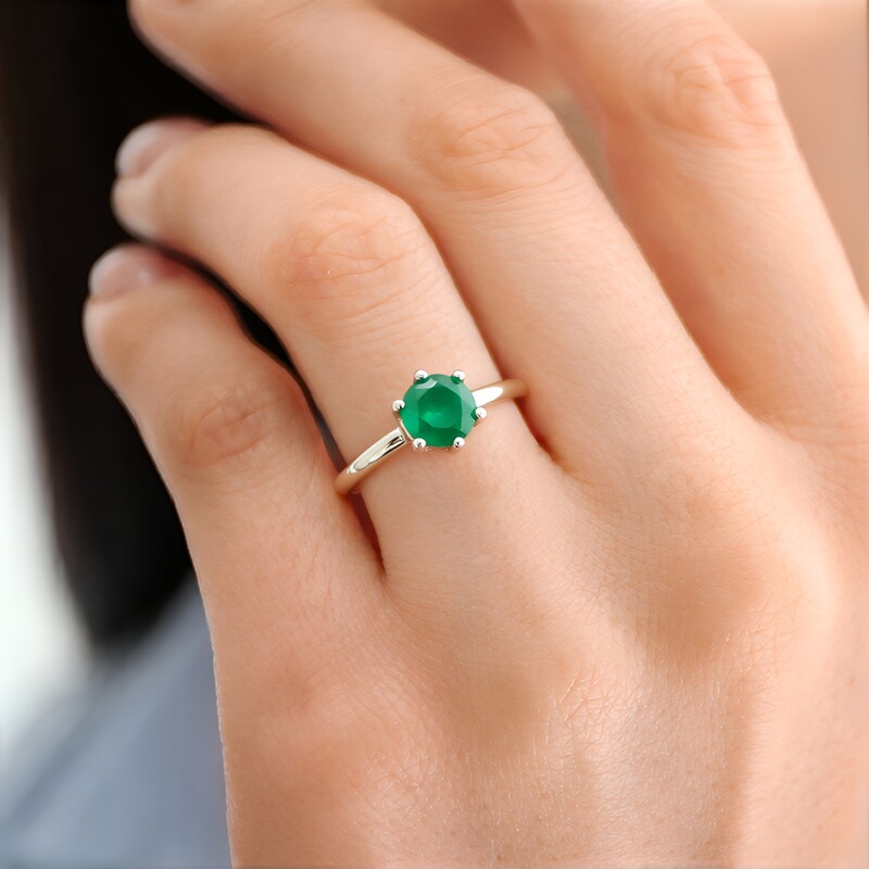 Anello in argento con Onice Verde