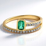 Anello in oro con Smeraldo Zambia AAA (CIRARI)