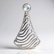 Colgante en plata con Ópalo de Welo (SAELOCANA)