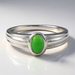 Anello in argento con Crisoprasio Imperiale