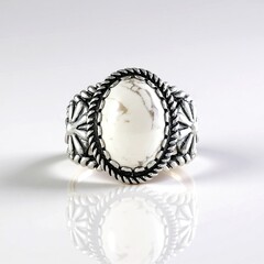 Anello in argento con Howlite (Desert Chic)