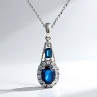 Collar en oro con Zafiro azul Ceylon