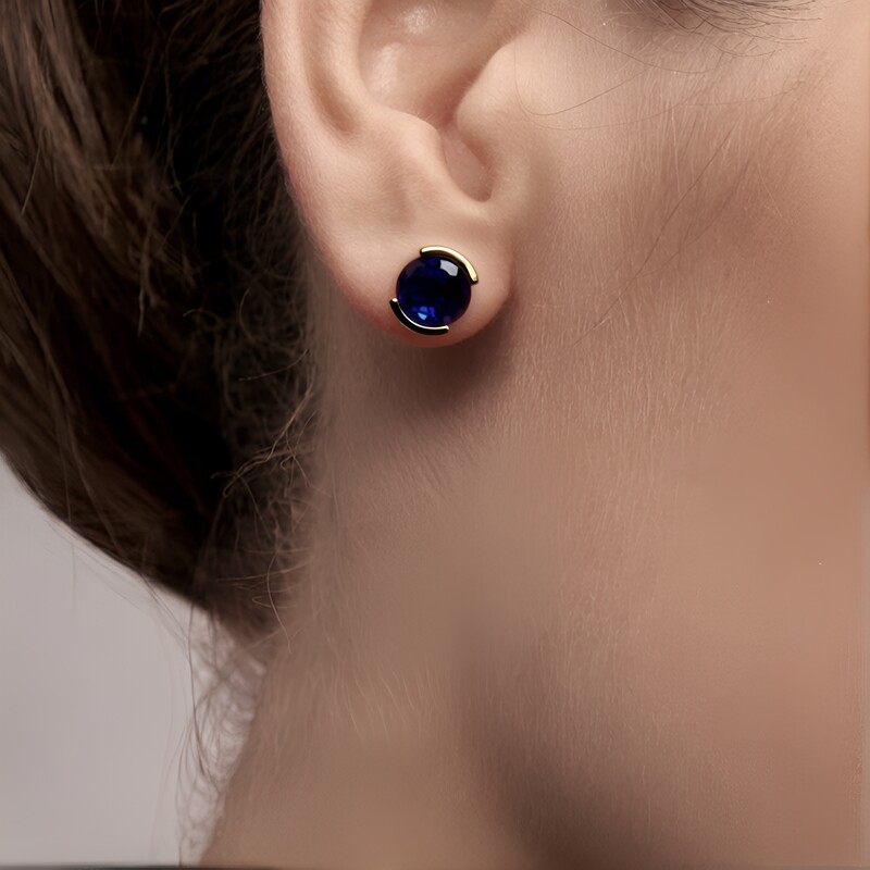 Pendientes en plata con Zafiro azul de Madagascar