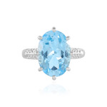 Zilveren ring met een hemel-blauwe topaas