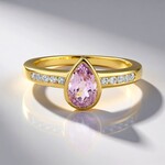 Anello in argento con Kunzite