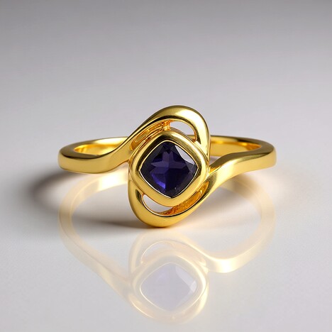Anello in argento con Iolite