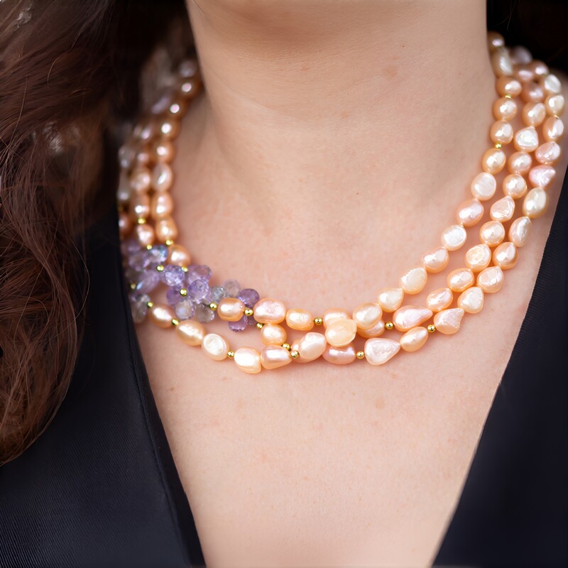 Zilveren halsketting met Perzik zoetwater kweekparels (Riya)