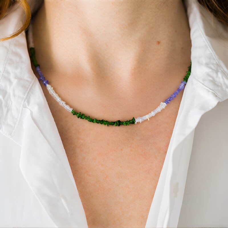 Edelstein-Silberhalskette