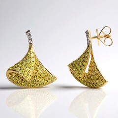 Orecchini in oro con Diamante Giallo SI2 (CIRARI)