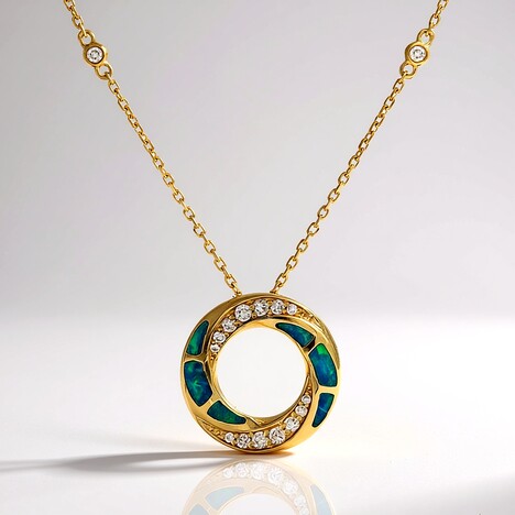 Collana in oro con Opale Nero di Lightning Ridge (CIRARI)