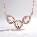 Collana in argento con Petalite